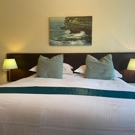 ويموث The Kingswood Guest House - Adult Only المظهر الخارجي الصورة